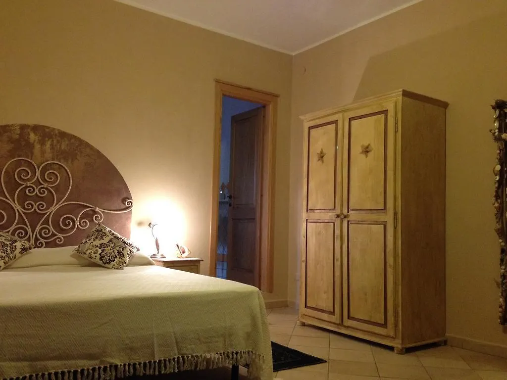 Bed and Breakfast Stella Di Mare Ла-Маддалена